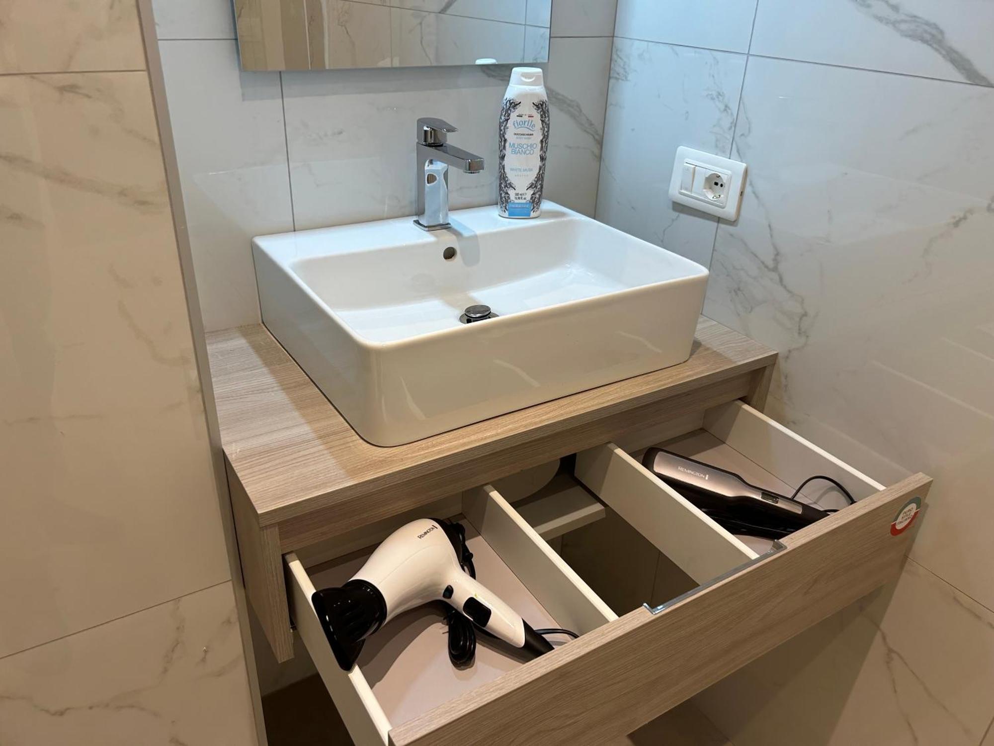 Valverde Apartment And Rooms Βερόνα Εξωτερικό φωτογραφία